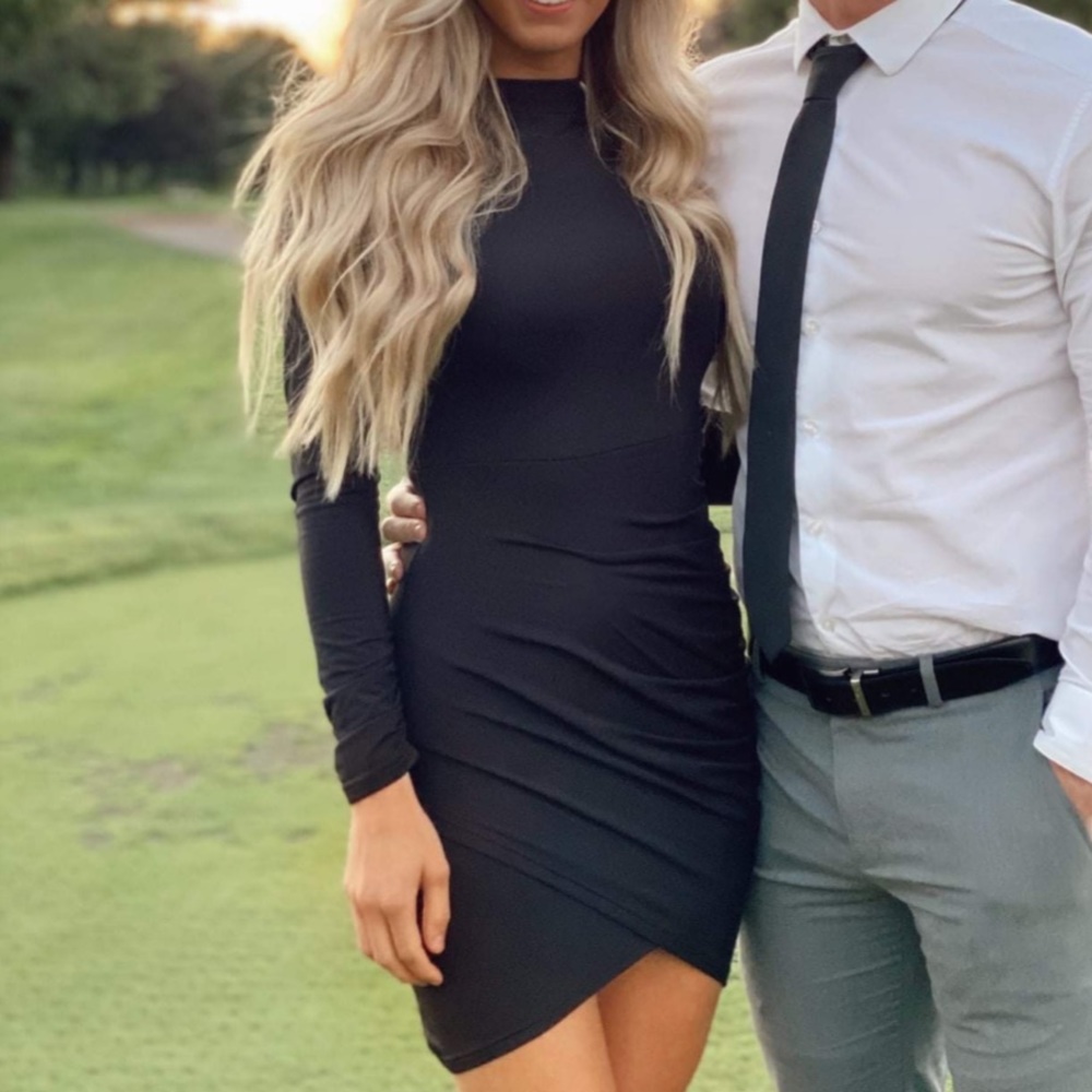 Body con long sleeve dress